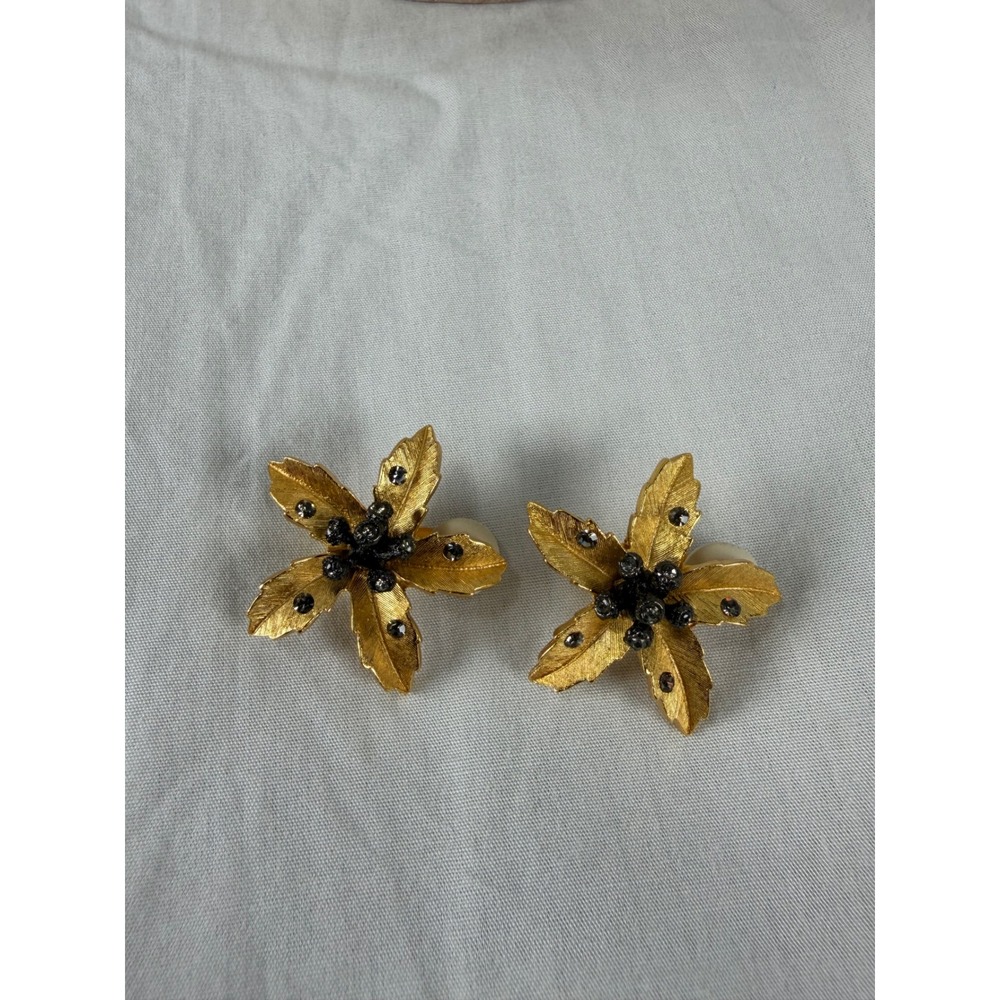 Joan Rivers Vintage Gold Tone Floral Rhinestone Clip On Earrings Statement